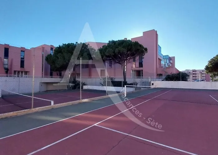 Апартаменты Vue Avec Pkg, Piscine, Tennis, Direct Сет