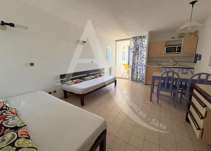 Апартаменты Vue Avec Pkg, Piscine, Tennis, Direct