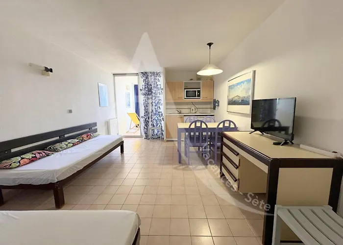 Апартаменты Vue Avec Pkg, Piscine, Tennis, Direct *